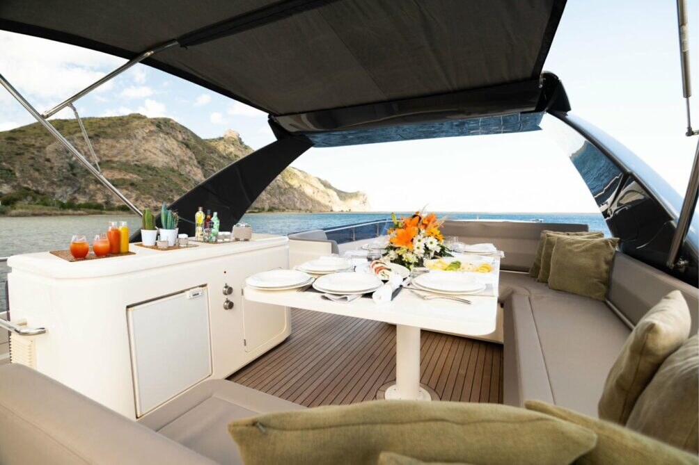What to Pack for a Luxury Yacht Charter