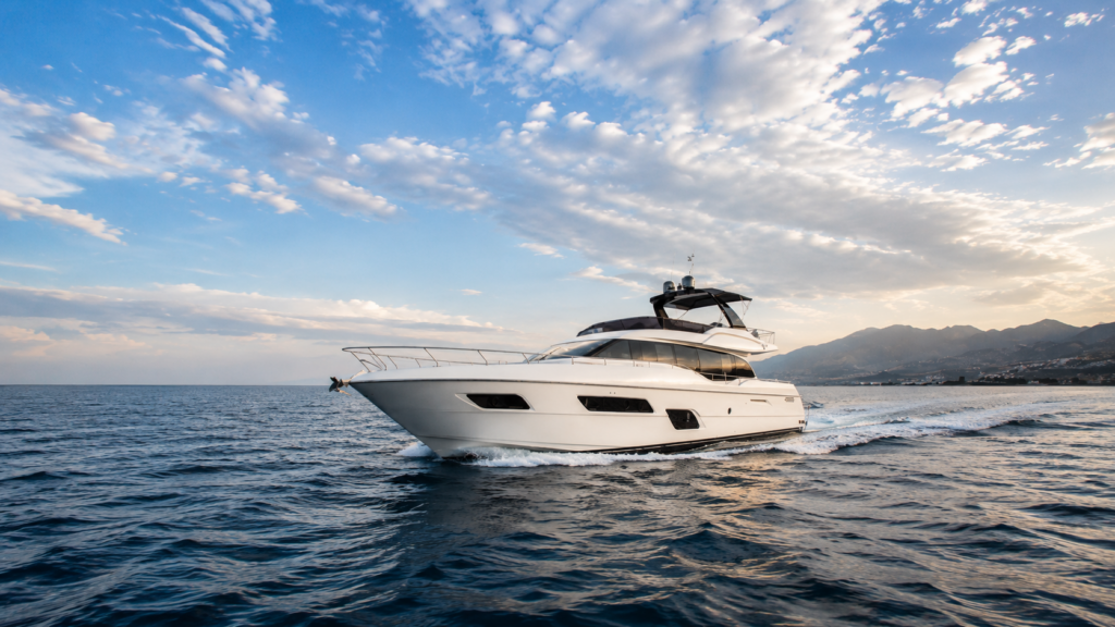 Sea Sons Ferretti 700 at the Faraglioni of Capri